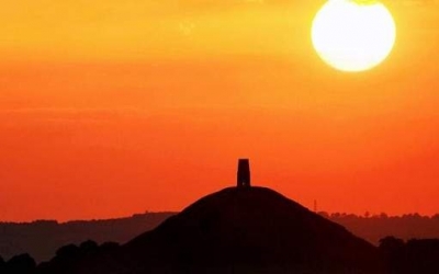 Τα «τρελά» του καιρού: Η υψηλότερη θερμοκρασία στην Αγγλία από το 1976!