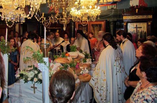 Εικόνες από τον πανηγυρικό εσπερινό της Παναγίας της Κεχριωνιώτισσας στο Ληξούρι