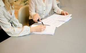 Ιδιόχειρες διαθήκες για πρώτη φορά σε ειδική πλατφόρμα