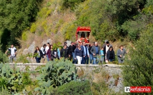 Το Κάστρο υποδέχθηκε την εικόνα της Παναγίας των Σισσίων (εικόνες)