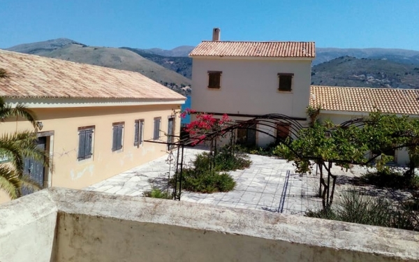 Η Δημοτική αρχή του "ΤΙΠΟΤΑ" και οι εξαγγελίες που έμειναν στα λόγια (εικόνες)