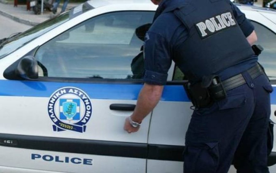 Συνελήφθησαν δύο διωκόμενα πρόσωπα σε Κεφαλονιά και Κέρκυρα