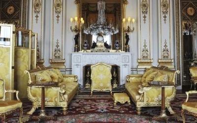 Ετσι είναι το παλάτι του Μπάκιγχαμ: 775 δωμάτια, χρυσό, φλύαρη πολυτελής διακόσμηση, μυστικές πόρτες [εικόνες]