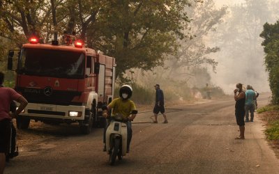 Πάτρα: Φιάσκο με τις προφυλακίσεις για τη φωτιά – Βίντεο ανατρέπει τις κατηγορίες