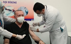 Κορονοϊός: Ο Ερντογάν έκανε το κινέζικο εμβόλιο