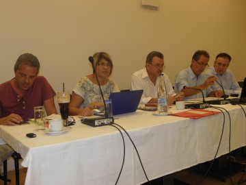 Περιφερειάρχης Ιονίων Νήσων: "Η στάση της μείζονος μειοψηφίας συνιστά ευτελισμό και περιφρόνηση του λαού"