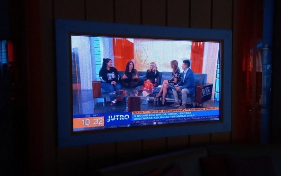 Στην πρωινή εκπομπή της TV Prva εμφανίστηκαν οι Κεφαλονίτες καλλιτέχνες