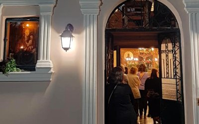 Εορτάζει η Παναγία η Μυρτιδιώτισσα στο Μοναστηράκι