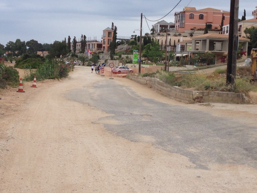 Οι ξενοδόχοι της σκάλας διαμαρτύρονται. Πόσο ακόμα ;