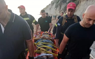 Απεγκλωβίστηκε ο «δράκος», μεταφέρθηκε στο Νοσοκομείο Κέρκυρας