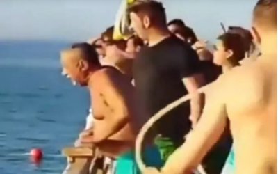 Σοκ στην Αίγυπτο: Καρχαρίας κατασπάραξε τουρίστρια σε θέρετρο (Video)