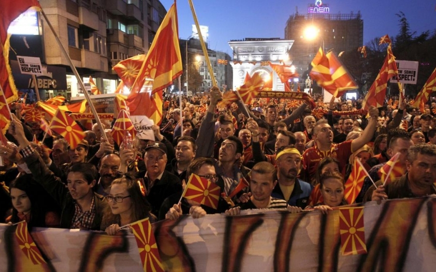 Γιώργος Μεσσάρης: Των Σκοπίων το αλαλούμ…