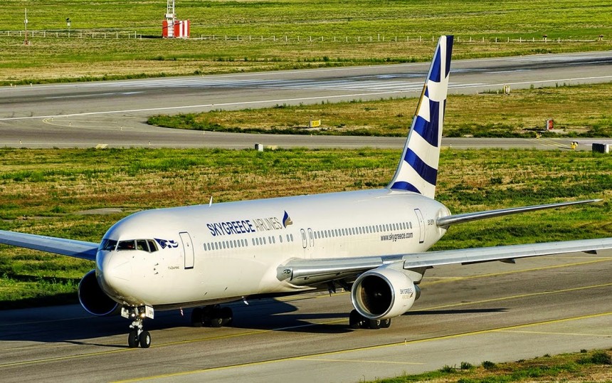 Θεσσαλονίκη: Εγκαινιάστηκε η υπερατλαντική πτήση της SkyGreece για Τορόντο