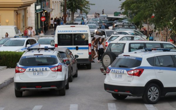 Χειροπέδες σε δύο άνδρες στο Αργοστόλι – Κατασχέθηκαν ηρωίνη και κάνναβη