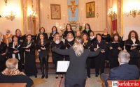 ''Μάγεψε'' η Γυναικεία Χορωδία Δήμου Αργοστολίου στην Xριστουγεννιάτικη συναυλία της! (video)