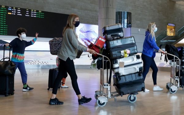 Παρατάσεις αεροπορικών οδηγιών για προϋποθέσεις εισόδου στη χώρα - Δεκτό και το Rapid Test 48 ωρών