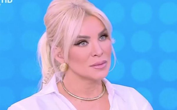 Κατερίνα Καινούργιου: Η αποκάλυψη για τη μαμά της και τη μάχη που έδωσε με τον καρκίνο