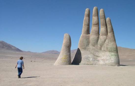 Το περίφημο «Χέρι της Ερήμου» 