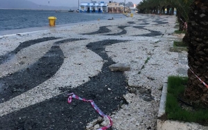 Αλέκος Καλαφάτης: «Το παραδοσιακό έργο της παραλίας Αργοστολίου πρέπει να ξαναγίνει όπως ήταν»