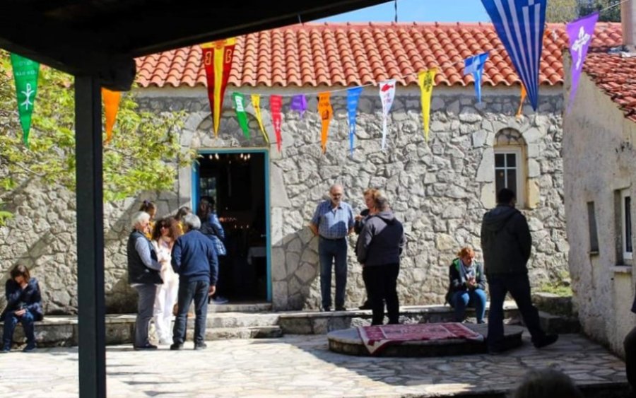 Γιορτάζει η Μονή της Ζωοδόχου Πηγής στον Αίνο