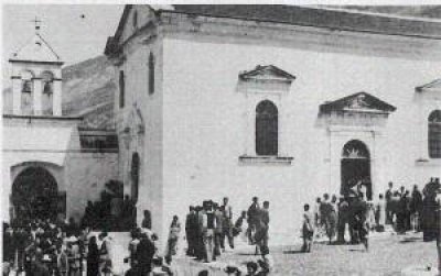 Ρετρό: Η Ιερά Μονή Σισσίων πριν τους σεισμούς του 1953