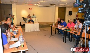 Η συνεδρίαση του Δημοτικού Συμβουλίου για τον απολογισμό του 2015 (Μαγνητοσκόπηση)