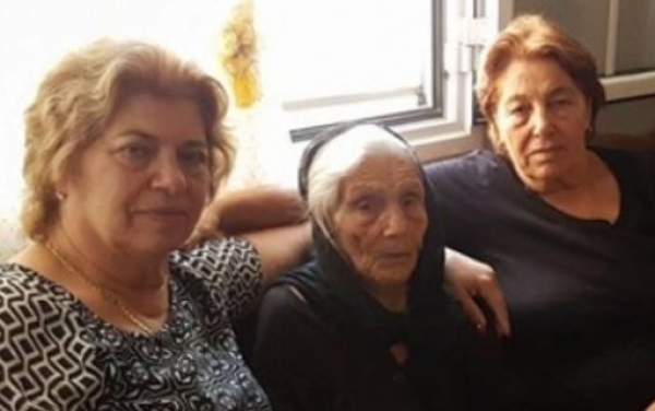 Καλύμνια γιαγιά πάει για ρεκόρ Γκίνες: Έχει 87 δισέγγονα, 50 εγγόνια και 2 τρισέγγονα [εικόνες]