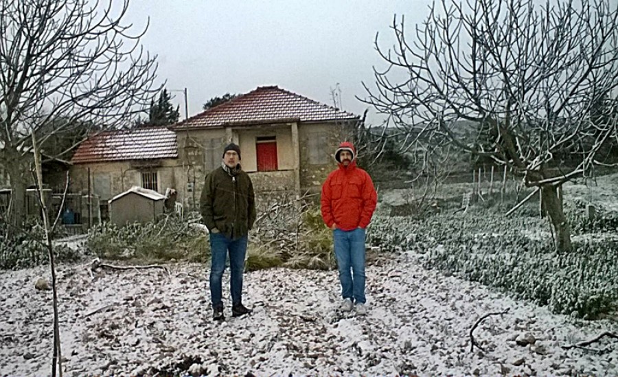 Στα ολόλευκα ξημέρωσε και η Ζάκυνθος