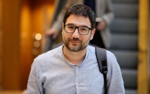Ο Νάσος Ηλιόπουλος στον COSMOS 96,5 : "Η Νέα Αριστερά δεν είναι απλά μια διάσπαση του ΣΥΡΙΖΑ, αλλά ένα νέο κόμμα"