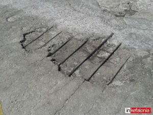 Παραμένουν οι &#039;&#039;παγίδες&#039;&#039; στην παραλιακή του Αργοστολίου