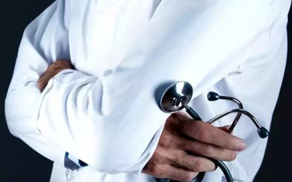 Προσωπικός γιατρός: Τα 3 προβλήματα που πονοκεφαλιάζουν το υπουργείο Υγείας - Τα αγκάθια για τους πολίτες