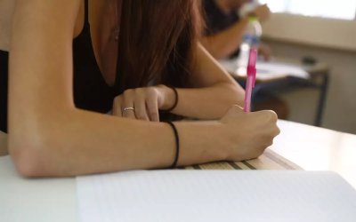 Πιερρακάκης: 10.700 οι αποβολές για κινητά στα σχολεία – Πότε θα εφαρμοστεί ο νόμος για τους αιώνιους φοιτητές