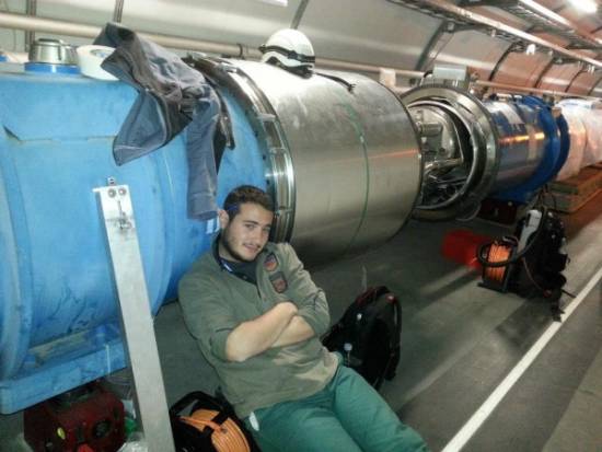 Γιάννης Βασιλάτος: Από τα Τζαμαρελάτα της Ερίσου στο πείραμα Cern στην Ελβετία