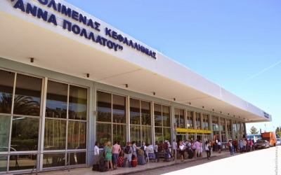Σε λειτουργία ο χώρος στάθμευσης του αεροδρομίου της Κεφαλονιάς «Άννα Πολλάτου»