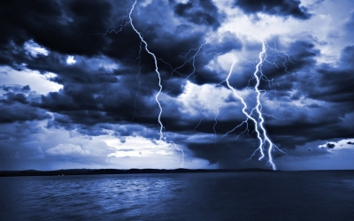 Καιρός: Έκτακτο δελτίο! Καταιγίδες και χαλαζοπτώσεις από το πρωί της Πέμπτης!