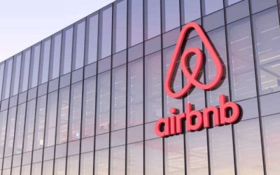 Η Airbnb λανσάρει ιδιωτικές μεταφορές σε πάνω από 125 πόλεις μέσω της ελληνικής Welcome Pickups