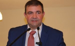 Κατσιβέλης στον COSMOS 96,5: “Βομβαρδισμένο τοπίο το Ληξούρι – Τεράστια τα προβλήματα”