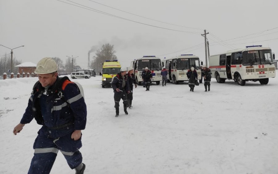 Ρωσία: Έξι οι νεκροί στο ανθρακωρυχείο – Χάθηκε η επικοινωνία με τους εγκλωβισμένους