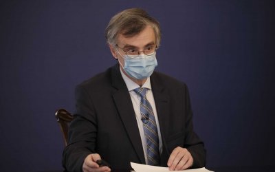 Επιστρέφει ο Σωτήρης Τσιόδρας – Νέα επιτροπή Εμπειρογνωμόνων συνέστησε ο Θάνος Πλεύρης – Όλα τα μέλη