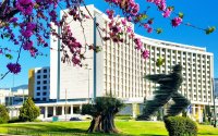 Hilton: Αλλάζει όνομα από το 2024 -Τέλος εποχής για το ιστορικό ξενοδοχείο στην Αθήνα