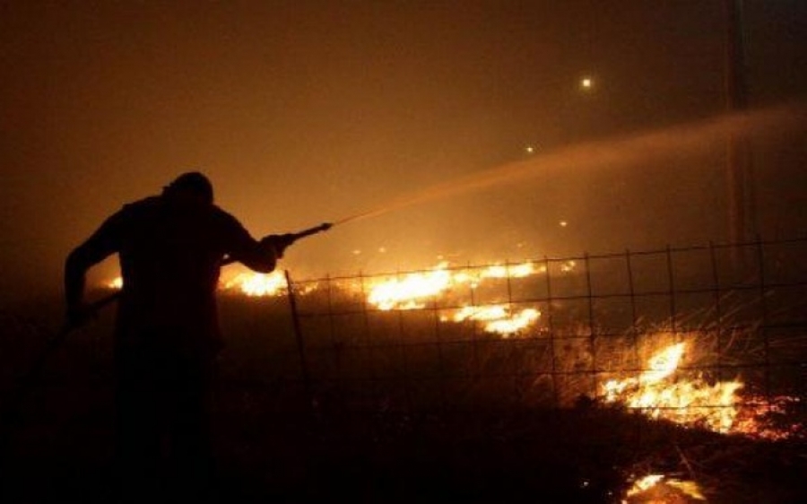 Ιθάκη: Πυρκαγιά στον Πισαετό