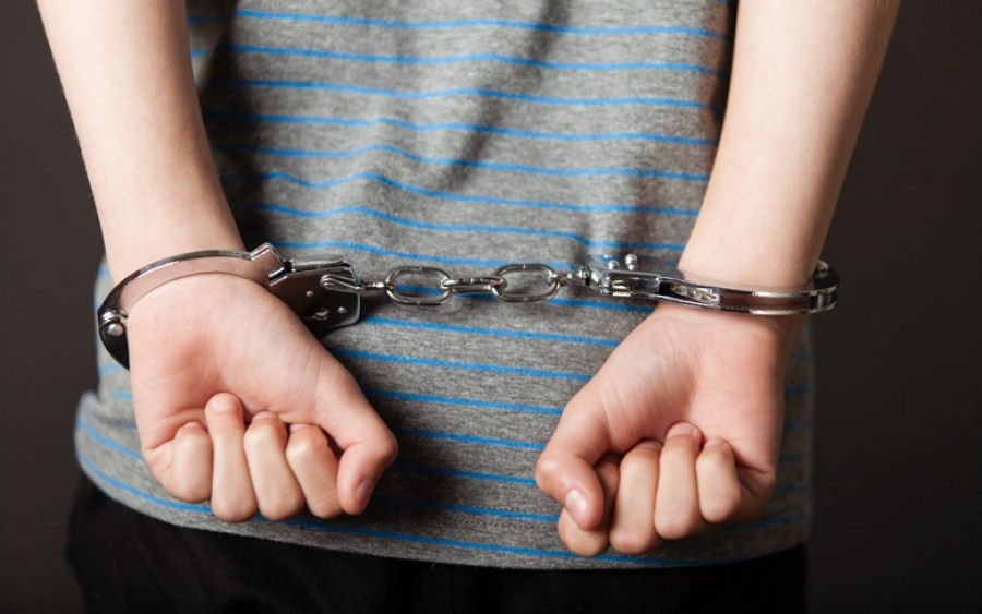 Συνελήφθησαν δύο ανήλικοι για κλοπές στο Αργοστόλι