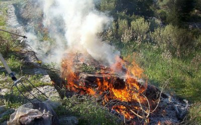 Πρόστιμα - "φωτιά" για παράνομες καύσεις από την Πυροσβεστική Κεφαλονιάς