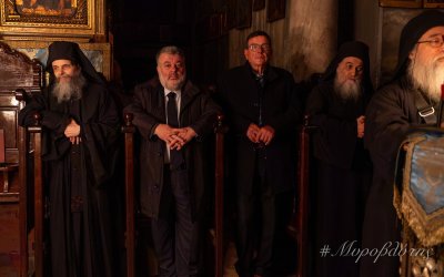 Εικόνες από την προσκυνηματική επίσκεψη του Δημάρχου Αργοστολίου στο Άγιο Όρος