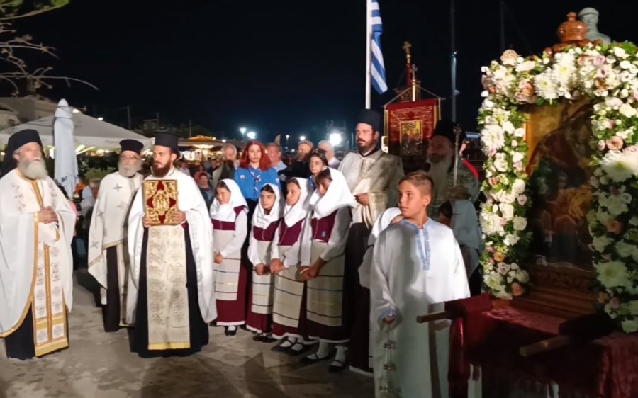 Με λαμπρότητα εορτάστηκε η  Παναγία της Λουτριώτισσας στη Σάμη!