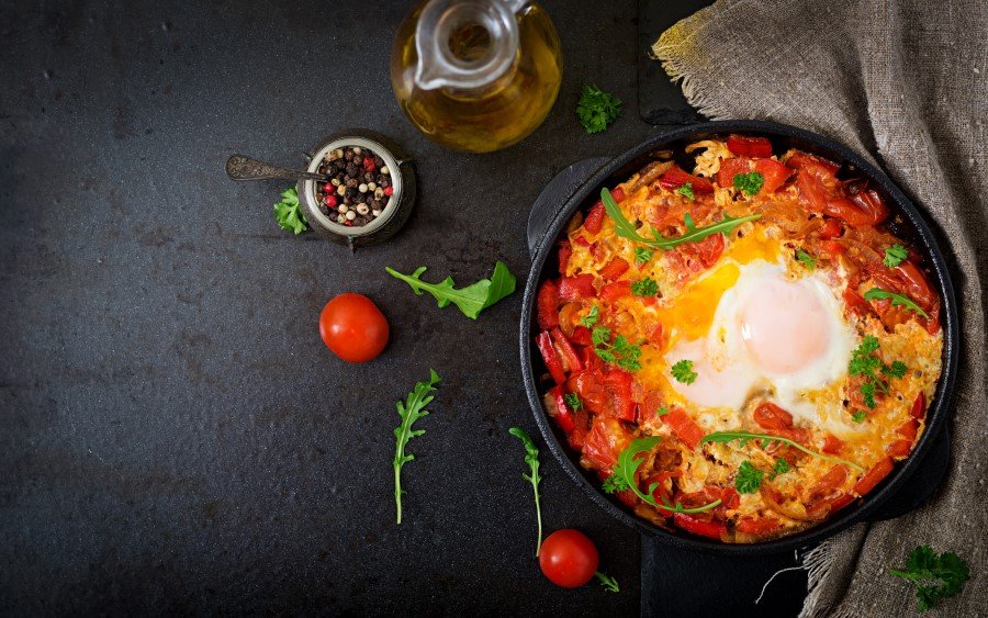 Πώς να φτιάξεις αυτήν την τέλεια εκδοχή του shakshuka