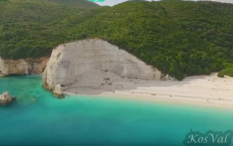 Εντυπωσιακά πλάνα από την Παραλία της Φτέρης (VIDEO)