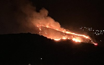 ΠΥΡΚΑΓΙΑ ΤΩΡΑ ΣΤΗ ΛΑΓΑΚΑΔΑ