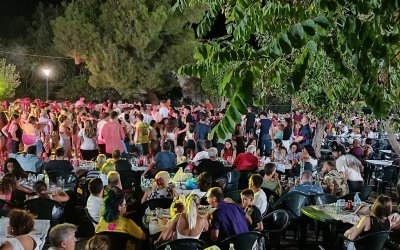 Τα Πουλάτα γιόρτασαν τον Άγιο Παντελεήμονα με μουσική και χορό