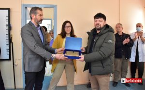 Αγιασμός και κοπή πίτας στο ΓΝ Κεφαλονιάς - Τιμήθηκε για την προσφορά του αποχωρήσας ειδικευόμενος γιατρός